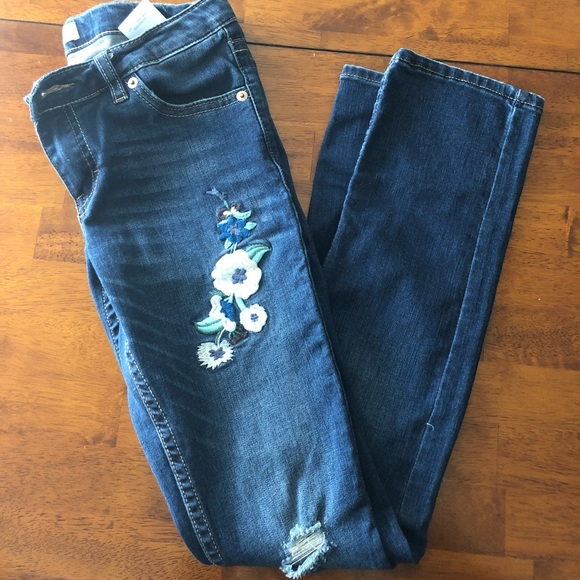 Levi’s 711 Skinny Embroidered Floral Distressed - Picture 4 of 7
